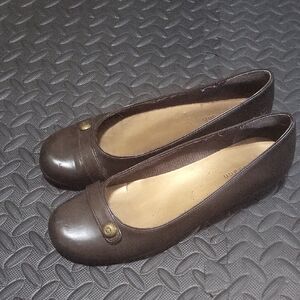 Womens Brown Slipons Size 9